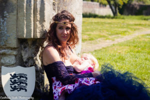 Earthside Birth Photography- Breastfeed